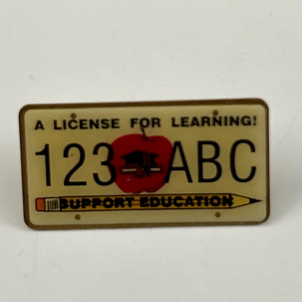 Vintage Education Teacher License Plate Pin - Picture 3 of 3
